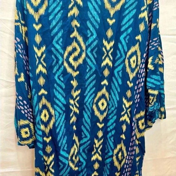 Colorful Patterned Kimono - Picture 4 of 4